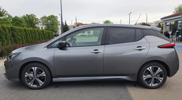 Nissan Leaf cena 79500 przebieg: 22000, rok produkcji 2021 z Leszno małe 254